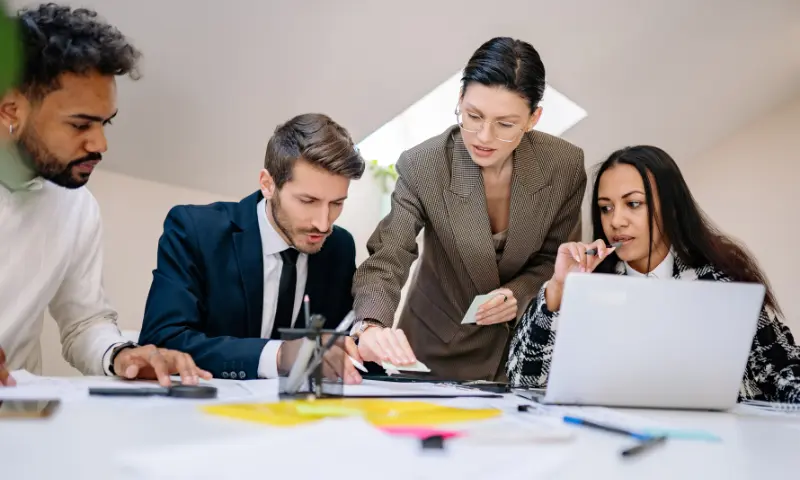 EvalSystem workflow illustration for higher education course evaluation and surveys